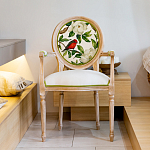 Стул с подлокотниками золотистый из бука с изображением птиц и цветов Blooming Red Birds варинант исполнения - 3 | Loft Concept в Грозном