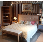 Кровать из массива бука с мягким изголовьем Tasteful Furniture варинант исполнения - 2 | Loft Concept в Грозном