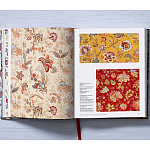 Подарочная  Книга для дизайнеров The Book of Printed Fabrics. 16th - today XXL варинант исполнения - 7 | Loft Concept в Грозном