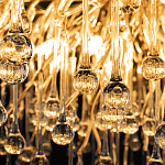 Люстра подвесная с прозрачными стеклянными подвесками в форме капель Диаметр 100 см Droplet Chandelier варинант исполнения - 10 | Loft Concept в Грозном