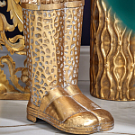 Ваза в форме сапог с рельефной текстурой и ручками Vase Boot варинант исполнения - 4 | Loft Concept в Грозном