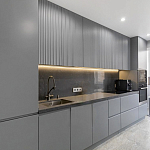 Прямой серый кухонный гарнитур с фрезерованным фасадом Idelle Kitchen Set варинант исполнения - 1 | Loft Concept в Грозном