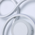 Бра белого цвета с изогнутыми световыми линиями и круглым основанием Luke Lampco Tracer Lamp варинант исполнения - 5 | Loft Concept в Грозном