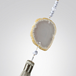 Люстра подвесная с 8-ю шарообразными плафонами из белого стекла с подвесками из камня и кисточками Agatelle варинант исполнения - 8 | Loft Concept в Грозном