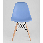 Пластиковый стул на ножках из массива бука Eames Blue варинант исполнения - 4 | Loft Concept в Грозном