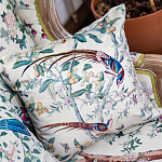 Подушка декоративная с изображением птицы в саду Beige Chinoiserie Birds in the Garden Cushion варинант исполнения - 2 | Loft Concept в Грозном