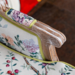 Диван из натурального бука бежевый с изображением птиц и цветов Beige Green Chinoiserie Garden Sofa варинант исполнения - 4 | Loft Concept в Грозном