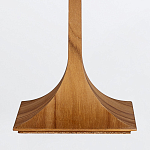 Настольная лампа со скошенным конусовидным абажуром и фигурной ножкой в цвете тик Accord Lighting варинант исполнения - 5 | Loft Concept в Грозном