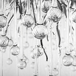 Люстра подвесная с прозрачными стеклянными подвесками в форме капель Диаметр 80 см Droplet Chandelier варинант исполнения - 9 | Loft Concept в Грозном