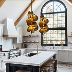 Люстра креативная из дисков цвета латунь Constellation Light and Style варинант исполнения - 4 | Loft Concept в Грозном