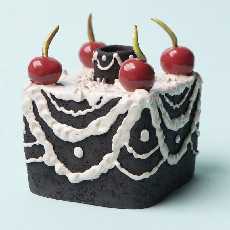 Подсвечник Герцогини Нини Белый Черный Красный в Грозном | Loft Concept 