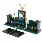 Настольный письменный набор из змеевика тёмно-зелёного цвета с декором в виде орла Successful Leader варинант исполнения - 2 | Loft Concept в Грозном