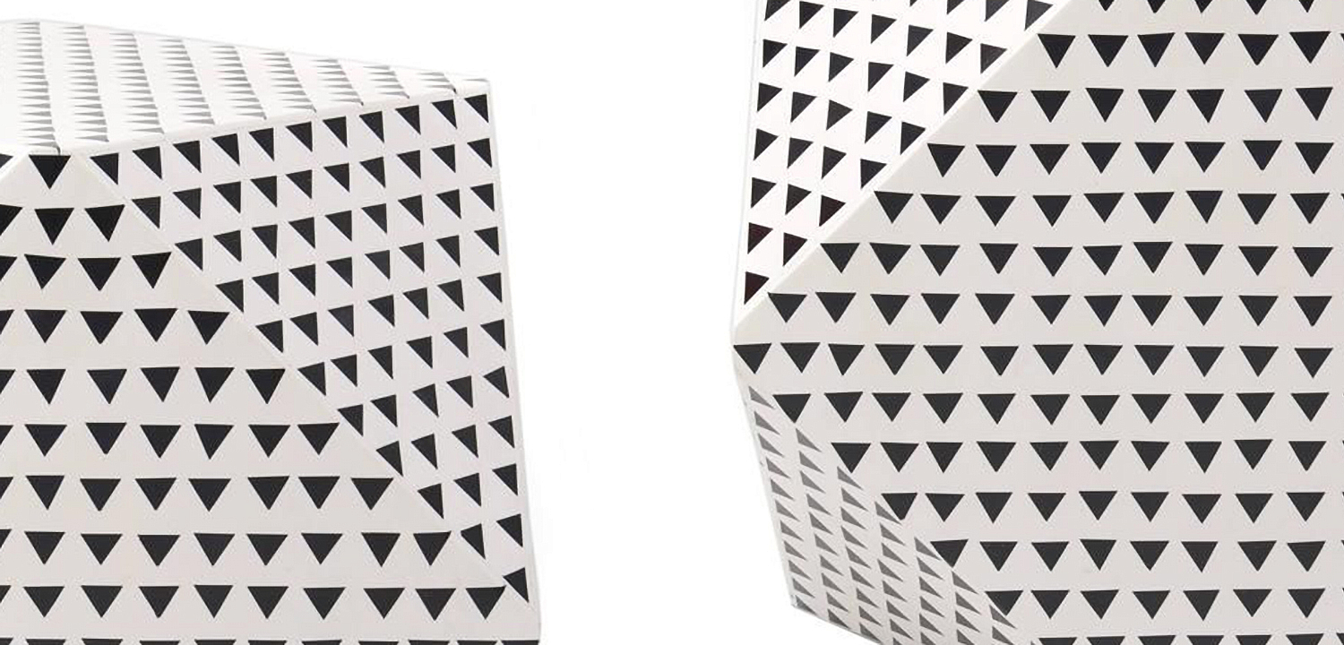 Triangular Black and White Geometric side table - Loft-Concept в Грозном