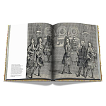 Коллекционная редкая книга Версаль. От Людовика XIV до Джеффа Кунса. Versailles From Louis XIV to Jeff Koons варинант исполнения - 14 | Loft Concept в Грозном