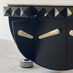 Дизайнерский комод полукруглый черный с 3-мя фактурным ящиками Occasion варинант исполнения - 3 | Loft Concept в Грозном