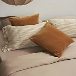 Чехол на подушку горчичного цвета с бахромой и объемным узором Ethnic mix варинант исполнения - 7 | Loft Concept в Грозном