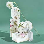 Шкатулка из эпоксидной смолы с цветами белая Epoxy Resin Rectangular Box White варинант исполнения - 4 | Loft Concept в Грозном