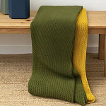 Плед из хлопка жемчужной вязки оливкового цвета Waffle Comfort варинант исполнения - 6 | Loft Concept в Грозном