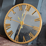 Часы настенные зеркальные с золотым металлическим циферблатом Mirror Tower Clock варинант исполнения - 4 | Loft Concept в Грозном