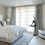 Торшер черная статуэтка Девушка Girl Carries Light Balls варинант исполнения - 3 | Loft Concept в Грозном