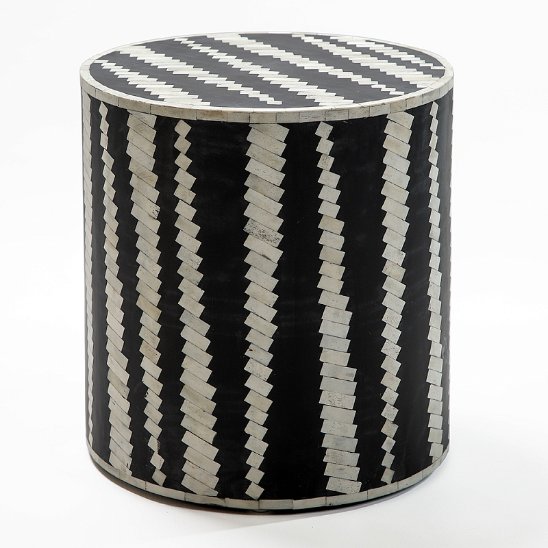 Приставной круглый столик с инкрустацией Black and White Geometry Stool ivory ( слоновая кость ) Черный в Грозном | Loft Concept 