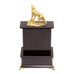 Часы настольные с декором в виде волка из натурального камня Офиокальцит Wolf Stone Clock варинант исполнения - 4 | Loft Concept в Грозном