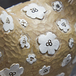 Статуэтка курица с белым цветочным узором и металлическими ножками Rustic Chicken варинант исполнения - 2 | Loft Concept в Грозном