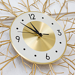 Часы настенные из металла золотые с белым циферблатом Current Time варинант исполнения - 2 | Loft Concept в Грозном