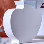 Ваза плоская белая с абстрактными черными линиями в форме лиц Faces of Imagination варинант исполнения - 7 | Loft Concept в Грозном