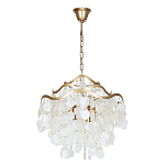 Люстра подвесная с белыми перламутровыми подвесками и изогнутыми золотистыми элементами Диаметр 50 см SHELL Chandelier варинант исполнения - 1 | Loft Concept в Грозном