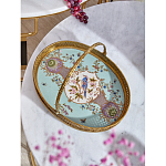 Блюдо овальное с ручкой и голубым фарфоровым дном с цветочным рисунком Blue Garden варинант исполнения - 2 | Loft Concept в Грозном