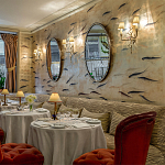 Обои ручная роспись Fishes Blue Pearl on Tarnished Silver gilded silk with pearlescent antiquing варинант исполнения - 7 | Loft Concept в Грозном