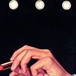 Штора Seletti Lipstick Black варинант исполнения - 1 | Loft Concept в Грозном