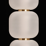 Подвесной светильник с 3-мя округлыми матовыми плафонами из белого стекла Golden Swirl варинант исполнения - 6 | Loft Concept в Грозном