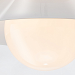 Потолочный светильник в форме конуса с белым шарообразным плафоном Quintiesse варинант исполнения - 3 | Loft Concept в Грозном