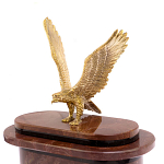 Часы настольные бронзовые из натурального камня Лемезит с декором в виде горного орла Eagle Stone Clock варинант исполнения - 3 | Loft Concept в Грозном