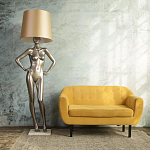 Лампа MANNEQUIN LAMP с абажуром руки на талии варинант исполнения - 6 | Loft Concept в Грозном