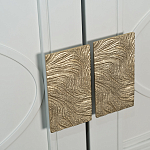 Шкаф бежевый двухдверный с полками и штангой Eccentricity варинант исполнения - 3 | Loft Concept в Грозном