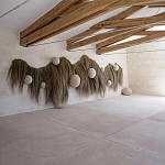 Большая дизайнерская Инсталляция из соломы RAFFIA Installation  варинант исполнения - 6 | Loft Concept в Грозном