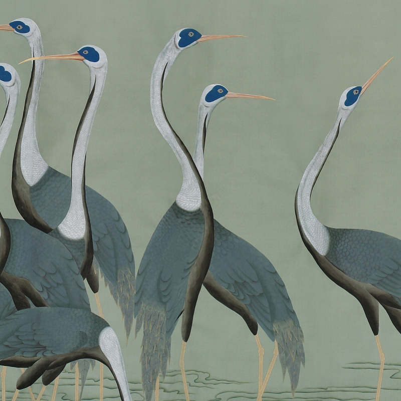 Обои ручная роспись Sarus Cranes Colourway SC-206 on Blue Grey dyed silk Обои ручная роспись Sarus Cranes Colourway SC-206 on Blue Grey dyed silk в Грозном | Loft Concept