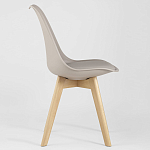 Стул с основой из пластика и мягким сиденьем Arvika Beige варинант исполнения - 2 | Loft Concept в Грозном