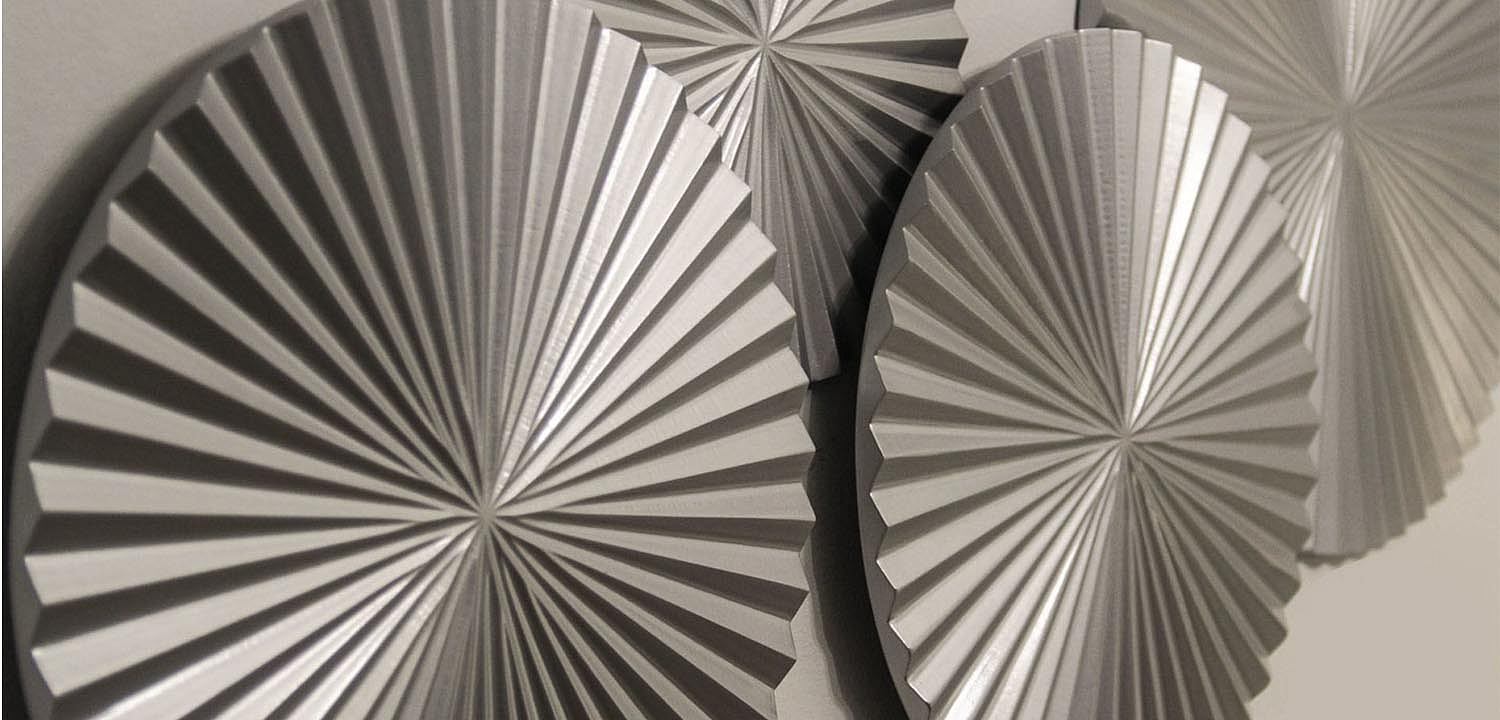 Арт-объект Apollo Silver Wall Plaque Disc 4 Арт-объект Apollo Silver Wall Plaque Disc 4 - Loft-Concept в Грозном
