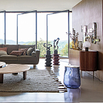 Фигурный приставной столик бордового цвета  AMORPHOUS варинант исполнения - 6 | Loft Concept в Грозном