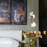 Люстра с белыми цветами на ветвистом каркасе Lure by PELLE варинант исполнения - 3 | Loft Concept в Грозном