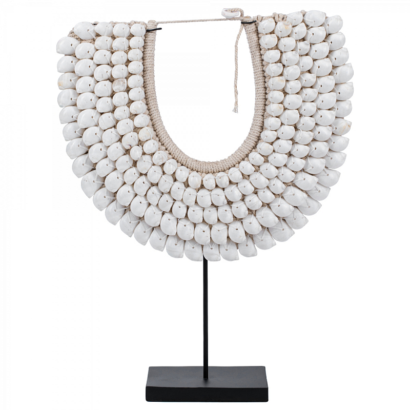 Ожерелье из ракушек на подставке Round Shell Necklace Белый Черный Ожерелье из ракушек на подставке Round Shell Necklace Белый Черный в Грозном | Loft Concept
