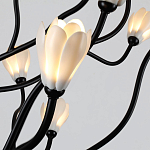 Люстра подвесная черного цвета с ветвями и белыми фарфоровыми цветами Floralis варинант исполнения - 13 | Loft Concept в Грозном