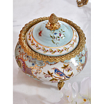 Шкатулка с крышкой из голубого фарфора с риунком птиц и цветов Blue Garden варинант исполнения - 2 | Loft Concept в Грозном