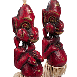 Комплект из 2-х деревянных статуэток Asmat Straw Headdress Statuettes Red варинант исполнения - 3 | Loft Concept в Грозном