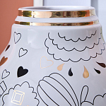 Ваза с декоративными лицами и графическими элементами в виде сердец и символов Faces of Imagination варинант исполнения - 8 | Loft Concept в Грозном