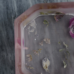 Шкатулка из эпоксидной смолы с цветами розовая Epoxy Resin Square Box Pink варинант исполнения - 7 | Loft Concept в Грозном